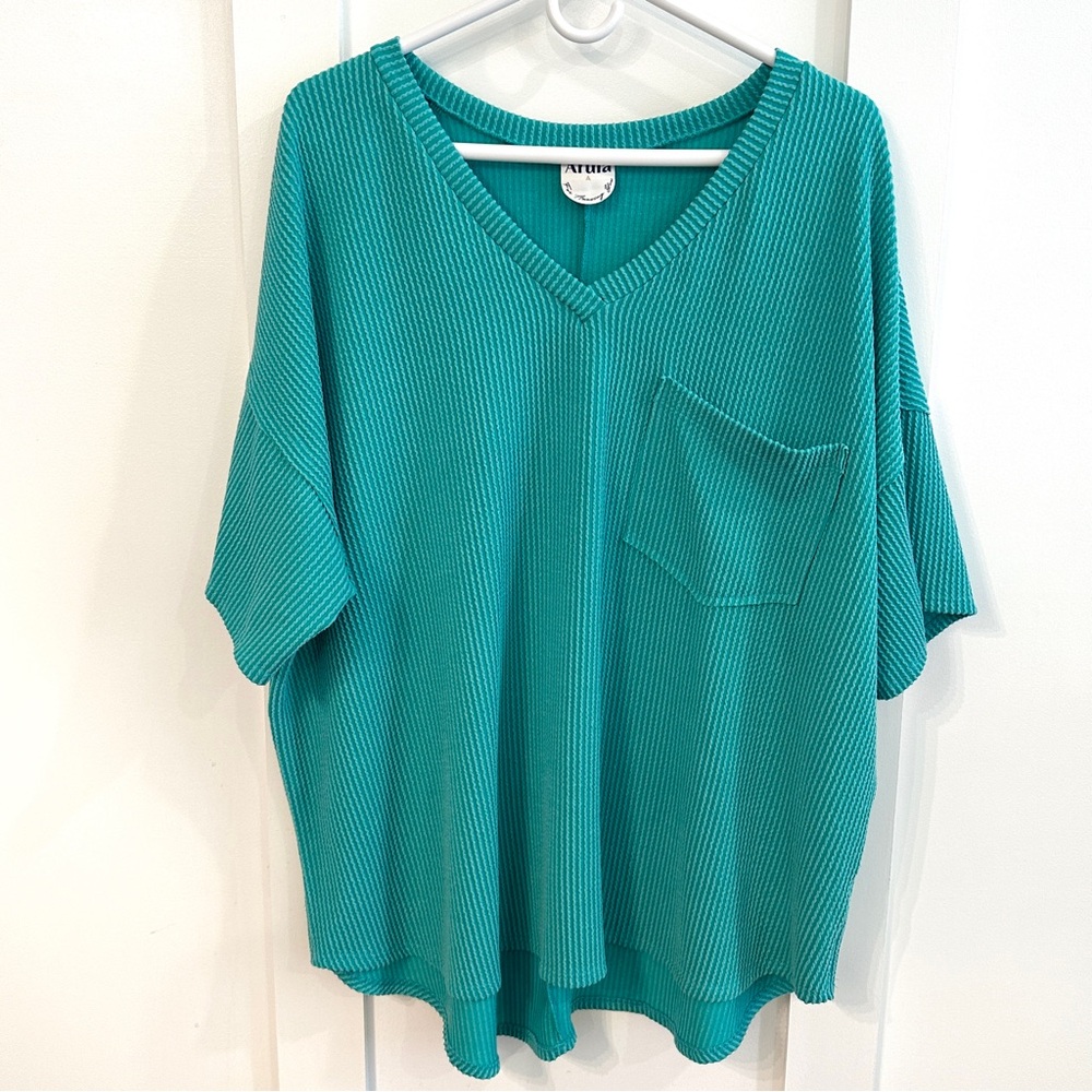 Arula by Altar’d State Teal Short Sleeve V-Neck Oversized Tee Plus Size A 14-16